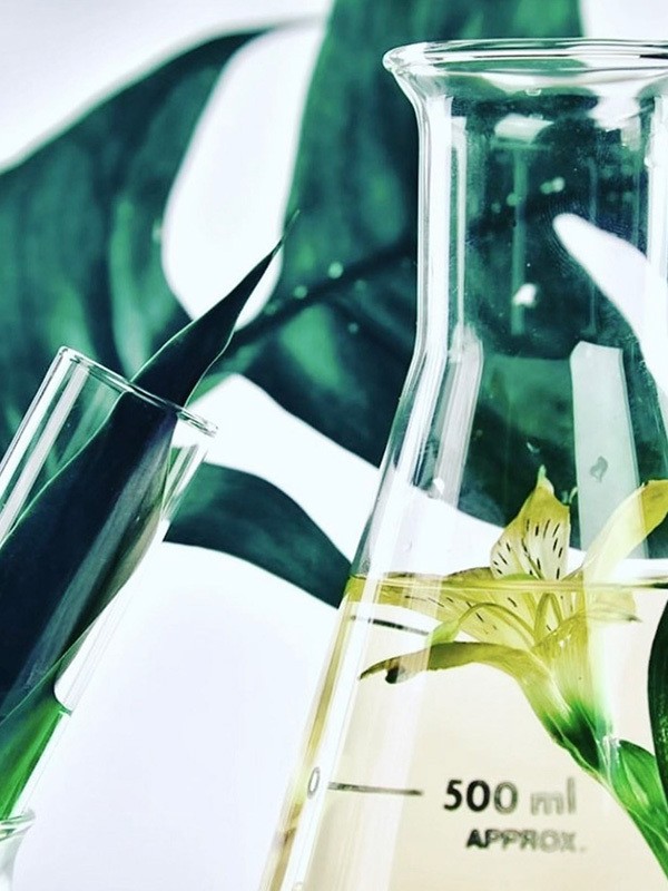 Learn more about the advanced formula for our Brightening Anti-Puff Eye Mask