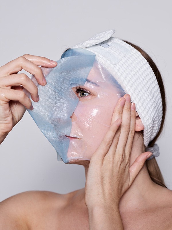 Exquisite Bio-Cellulose masks with unique Tri-Dimensional Nano-Structure 3 TDNS™
